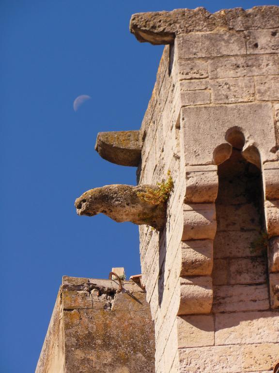 Appartement Arles Centre Historique الغرفة الصورة