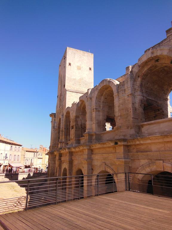Appartement Arles Centre Historique الغرفة الصورة